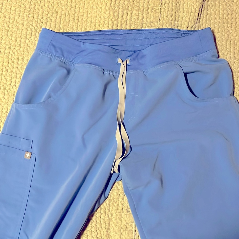 Figs Ceil Blue Kade Cargo Scrub Pants Medium